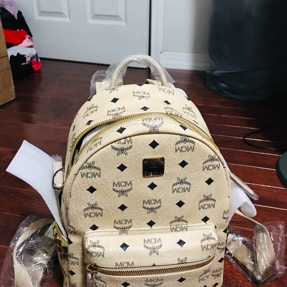 Mcm backpack - Picture 2 of 4